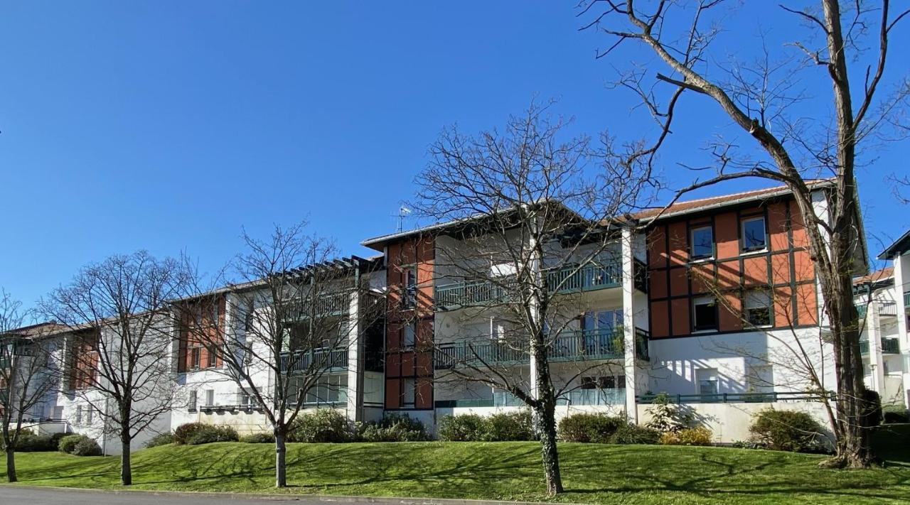 T4 Avec Terrasse Ideal En Famille Ou Entre Amis Hendaye Eksteriør billede
